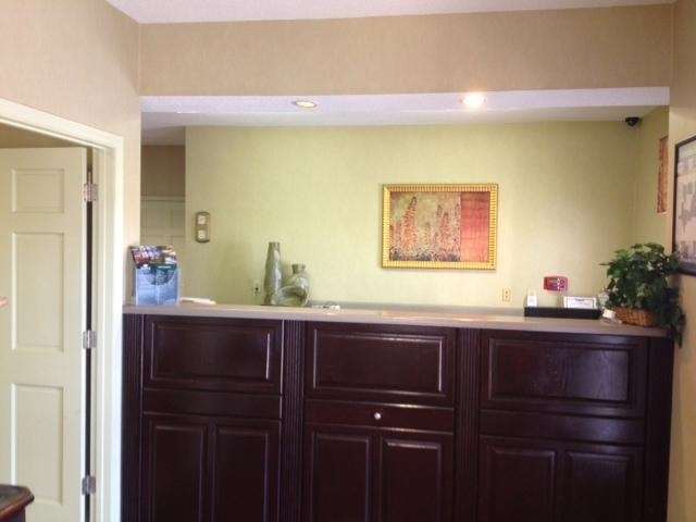 Intown Suites Extended Stay Auburn Al Интерьер фото